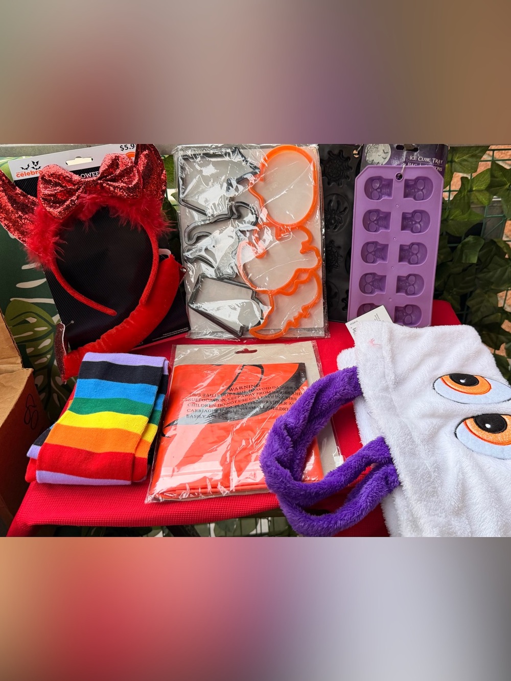 Bundle of Hallowen Stuff- Bag Mask Socks Baking